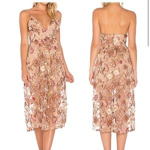 NWOT For Love Lemons Large Nude Floral Applique Botanic Midi Dress